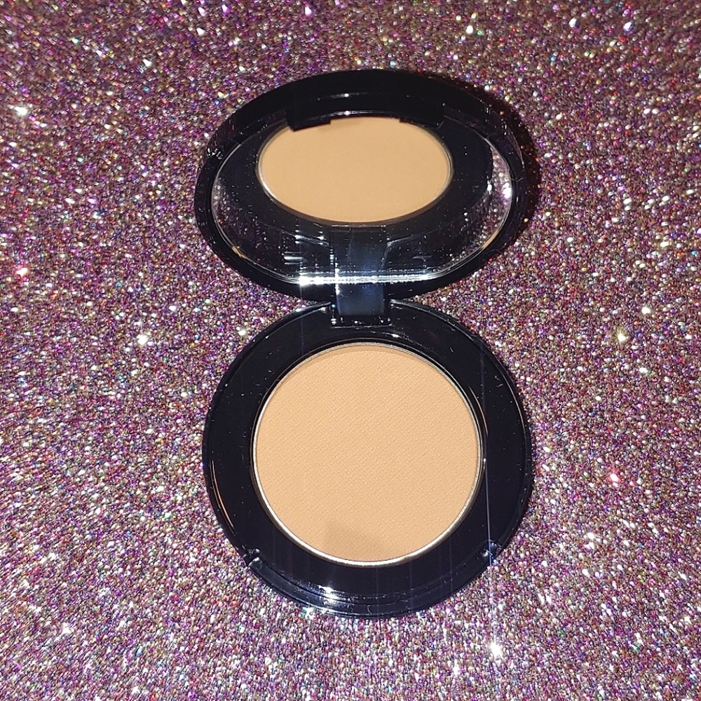 GOLDEN LIGHT Bronzing powder matte finish Bobbi Brown